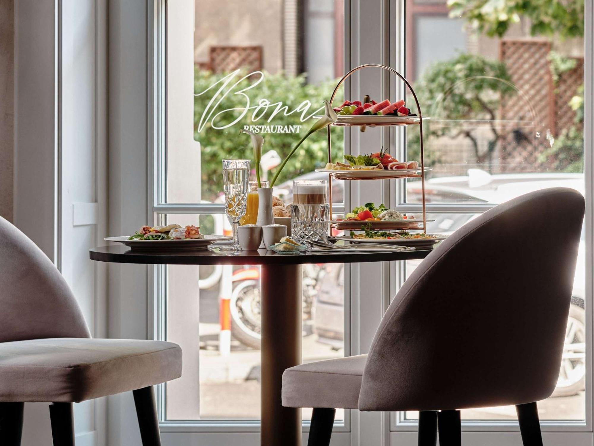 The Crown Krakow Center - Handwritten Collection Accor Экстерьер фото